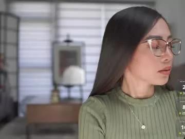 belle_adrienne on Chaturbate 