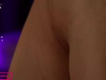 bubble__gum_ on Chaturbate 