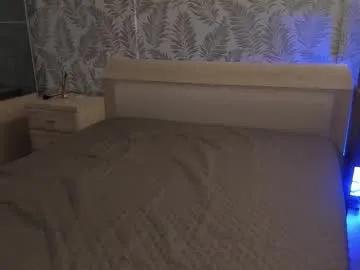 cactusjames_69 — Take off t-shirt and flex biceps [27 tokens left] #shy #pvt #bigass #uncut #young