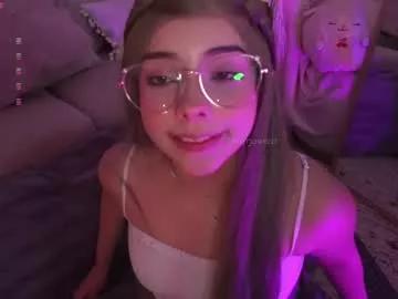 cheerrysweett on Chaturbate 