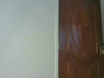 domecesy — #18 #ebony #big boobs #big ass #curvy #new #natural #twerk #lesbian [500 tokens remaining]