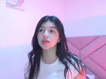 eva_sin18 — GOAL: Frost with oil in my tits [58 tokens remaining] Hi Welcome to my space, where sweetness meets passion #new #teen #pantyhose #18 #squirt