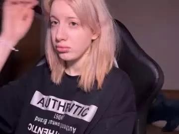 gamachu_ulfinaa on Chaturbate 