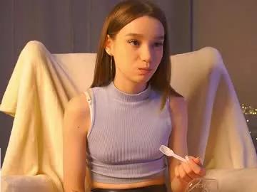 harrieteasley on Chaturbate 