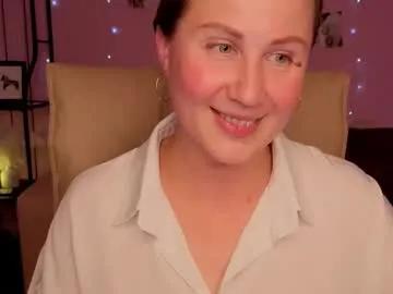 helens_lov on Chaturbate 