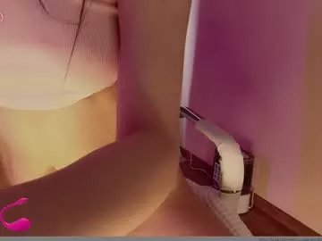 hollyextra on Chaturbate 