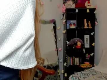 kittyzenn on Chaturbate 