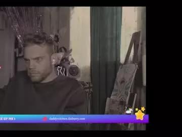 korruptedbymewmew on Chaturbate 