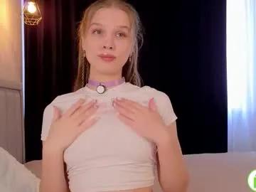 lia_flores — GOAL: tease ass close up [222 tokens left] Hi My name is Lia. I'm a little #shy but I like hot teasing here and more hottest in pvt! #new #feet #lovense #nonude
