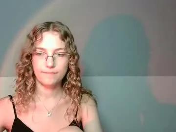 lily_tayberry on Chaturbate 