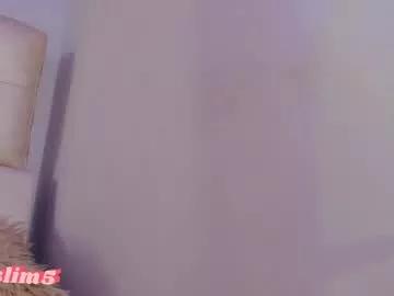 little_red_18 on Chaturbate 