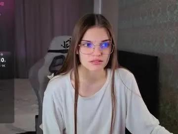 magic_shy — GOAL: hand panties [255 tokens remaining] nothing to see here ;) #shy #feet #young #natural #smalltits