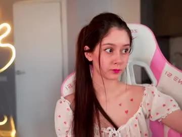 melissaxcbx — Goal: Add water on my top to better see the nipples [411 left]    #lovense #teen #new #bigboobs #18