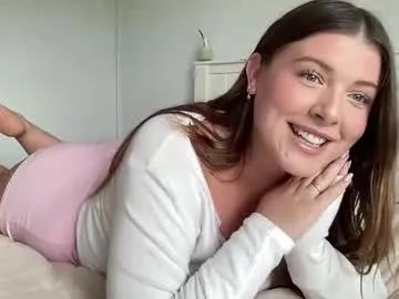 millie333x — tarot reading  tip goal: take top offf  #new #bigboobs #bigass #teen [1499 tokens remaining]