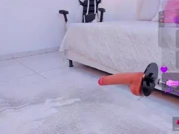 nina_sweetz — GOAL: squirt [367 tokens remaining] Let's enjoy, I'm burning  #leggings #fuckmachine #blowjob #nasty #deepthroat