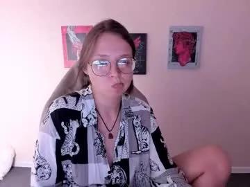 noora_moore — stand up and twist [18 tokens left] #new #curvy #smalltits #shy #nonude