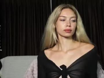 pink_princess_k — Remove my top!  - Goal: Remove my panties [684 tokens left] #new #blonde #lovense #fit #skinny