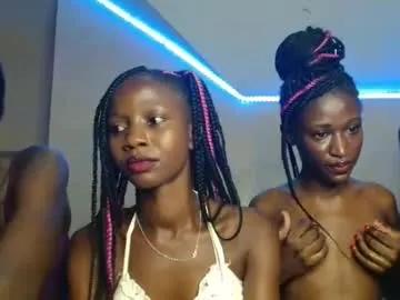 pinky_niela — Shower show [289 tokens left] #sph #deepthroat #ebony #bdsm #teen #twerk #daddy #