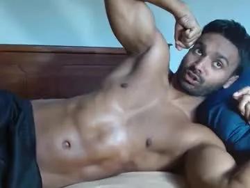 rayannzz on Chaturbate 