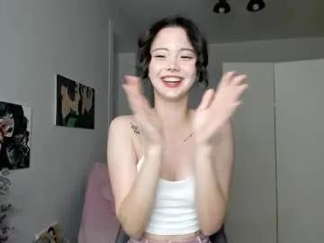 red_mok — suck&lick a dildo #new here <i'm #young #18 #asian and very very #shy [393 tokens remaining]