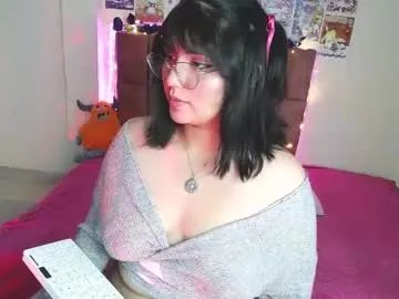 saragonz on Chaturbate 