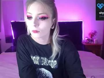 shysweetrish on Chaturbate 