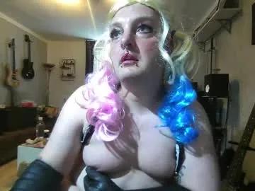 sissylovedoll on Chaturbate 