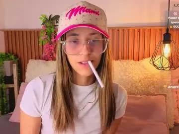 vicky_bass — Slow sex while smoking  [160 tokens left] Relaxed but naughty  it only flows #party #smoke #latina #hairypussy