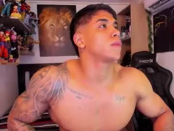 william_dracko9 — huge cumshot with oil #muscle #lovense #daddy #bigcock #master [1795 tokens remaining]