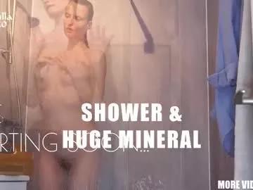 yulladao on Chaturbate 