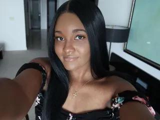 CaramelDoll18 on Streamate