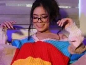 CharlotteJoness19 on Streamate