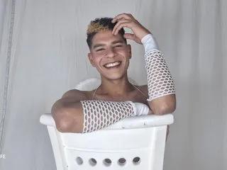 Ethan_Dlamini on Streamate