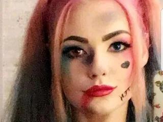 TattooedSiren_X on Streamate 