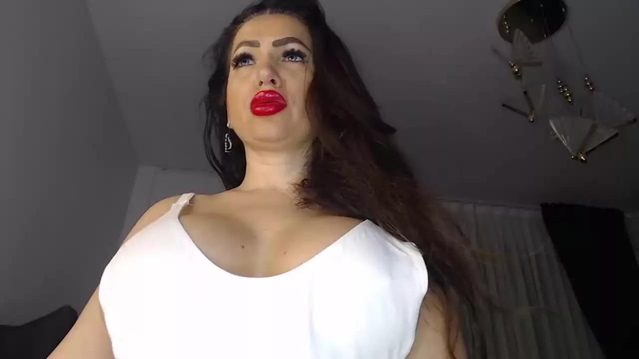 Assyaa on Streamray 