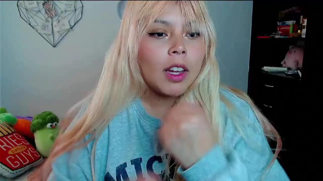 EllieAutumn on Streamray 