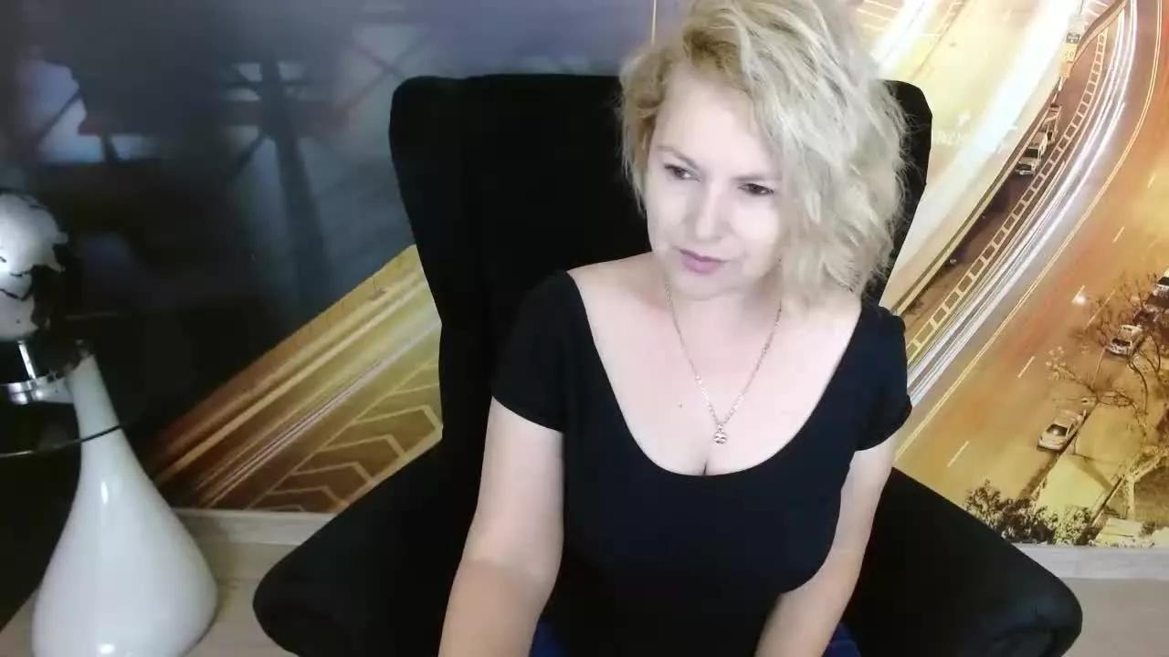 EmmaPark on Streamray 
