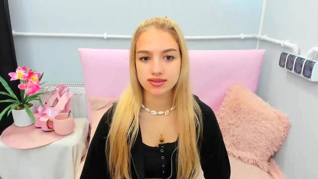 EvetteDiva on Streamray 