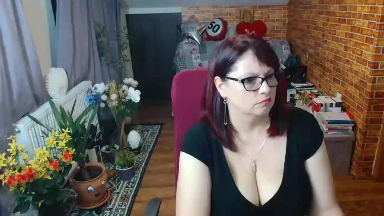 hellen37 on Streamray 
