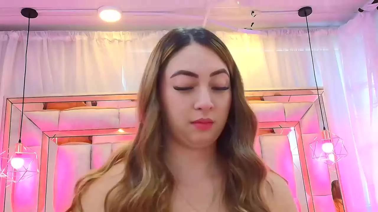 Katalina_Evans on Streamray 