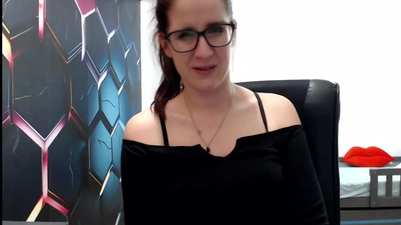 KayaAlone on Streamray 