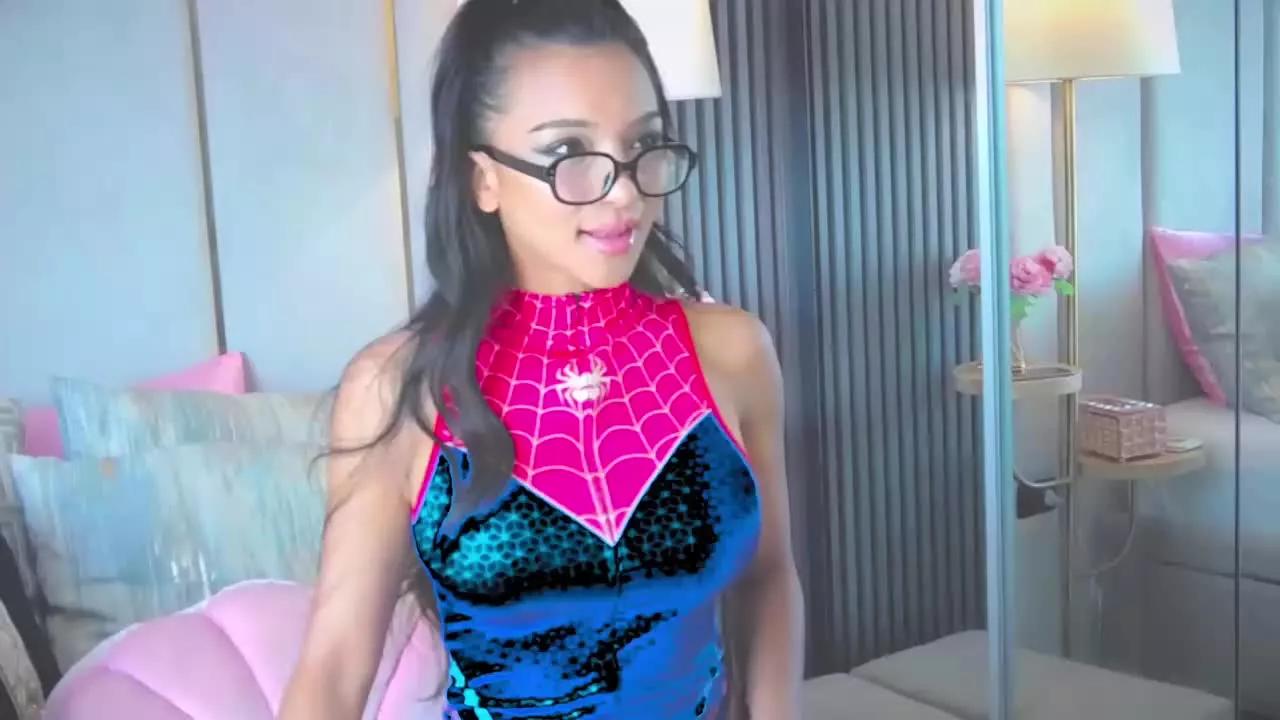 KinkiNicoleCummings on Streamray 