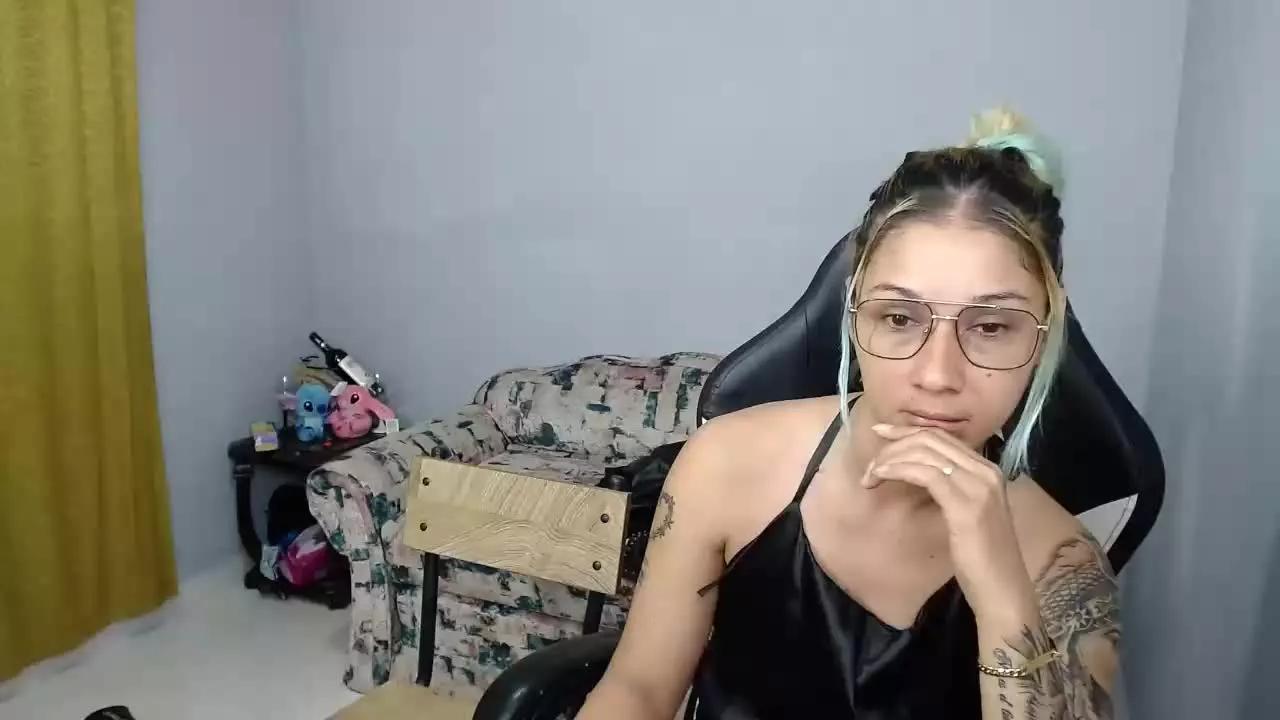 lissa_hanns on Streamray 
