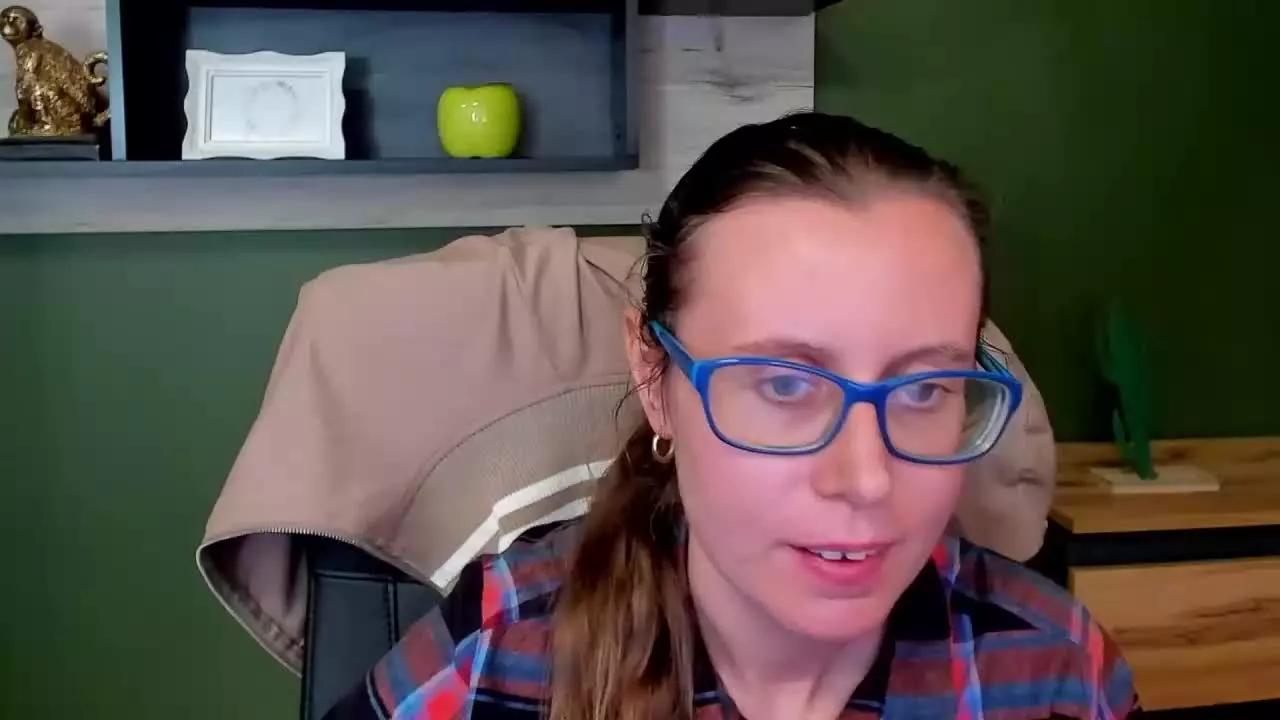 LizzySparkle on Streamray 