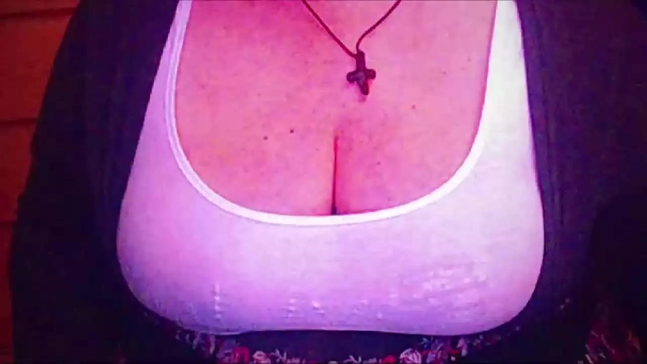 mayalove6969 on Streamray 