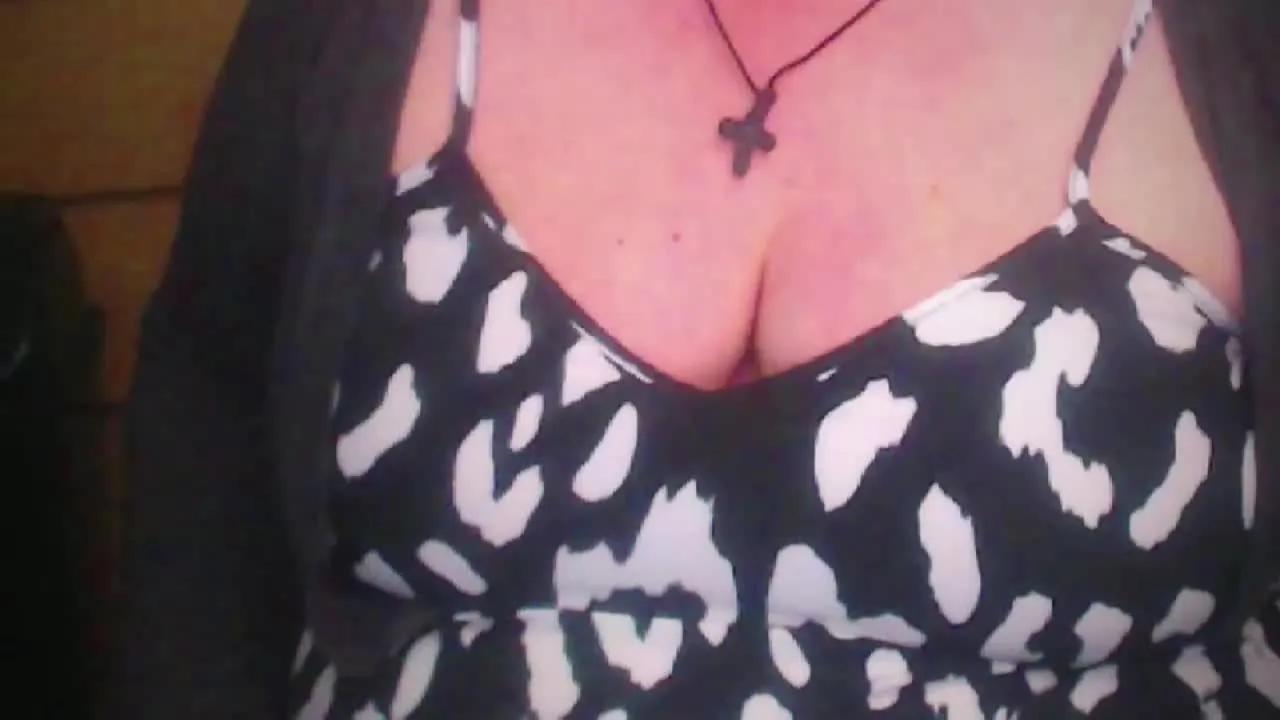 mayalove6969 on Streamray 
