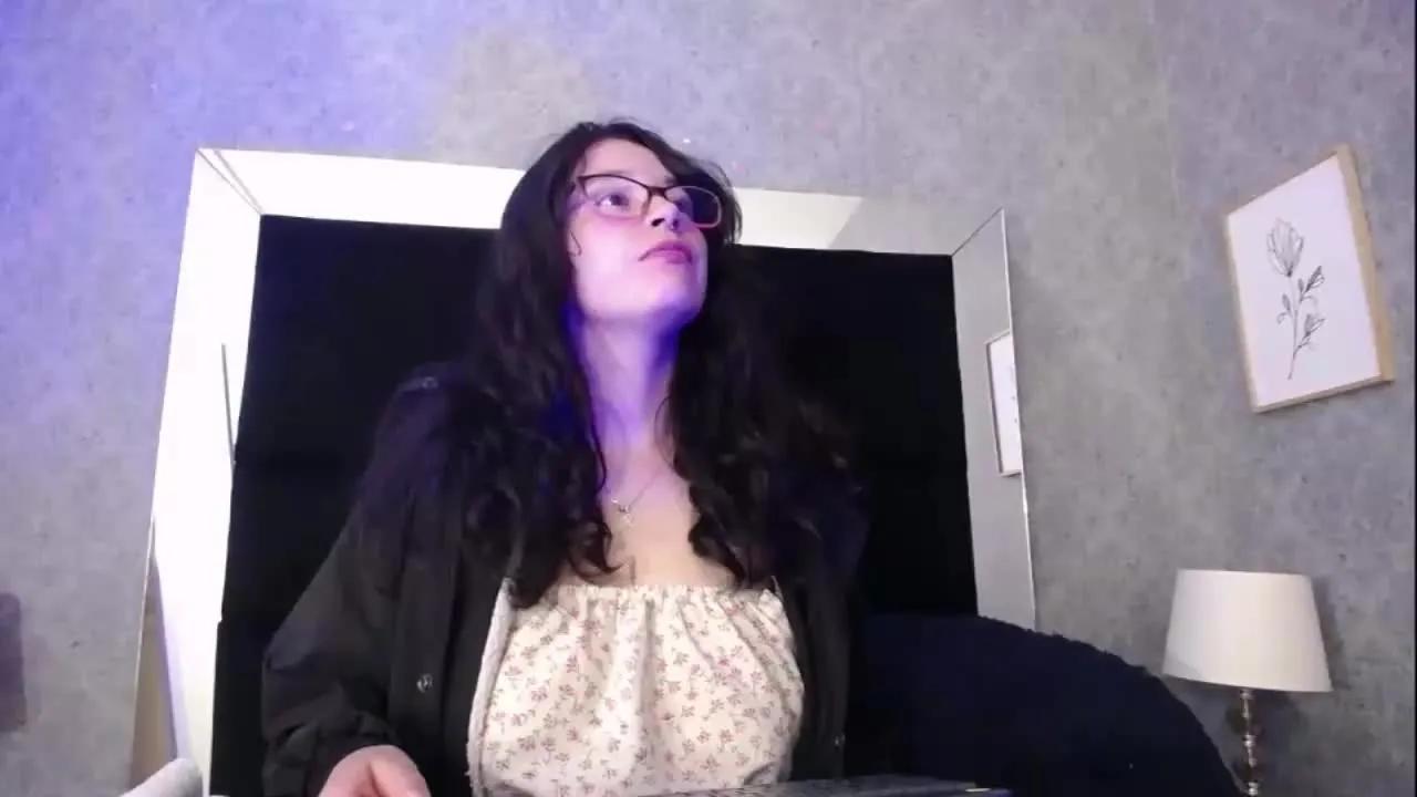 SamanthaJhonsons on Streamray
