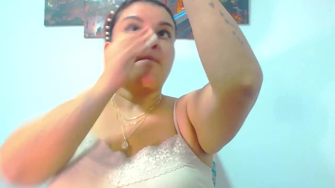SamanthaSquirts on Streamray 
