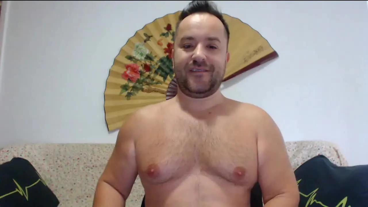 Stud10inch on Streamray