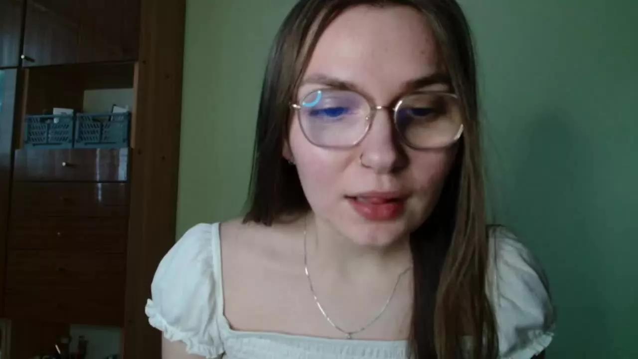 tastyELLYY on Streamray 